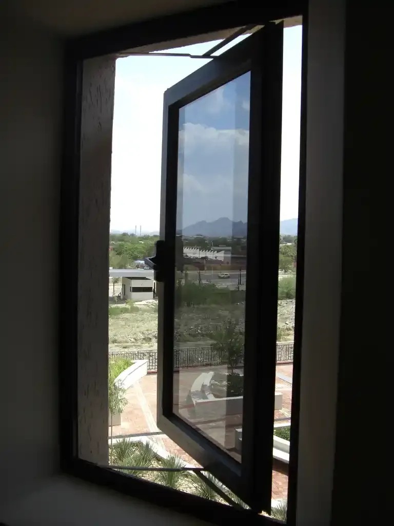UNAM, photo 7
